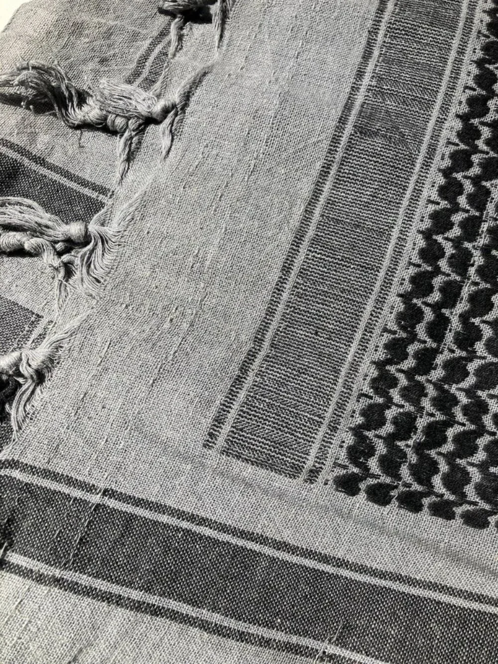 General Brand shemagh keffiyeh